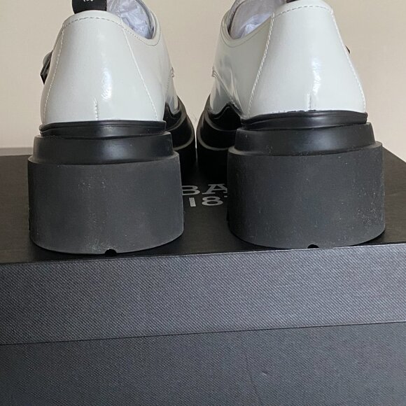 Platform Derby Loafers - G.H. Bass, size 9, blk/wht - Picture 4 of 4